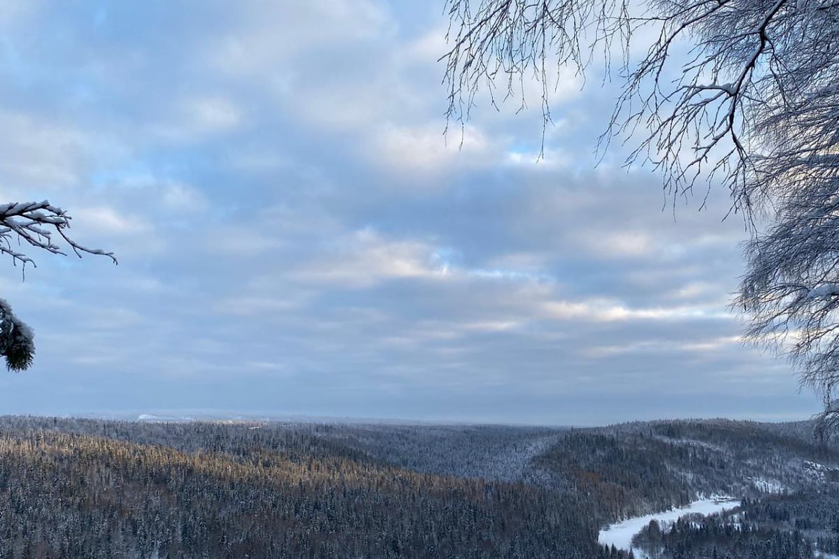 На дно Пермского моря (Каменный город и  Усьвинские столбы на снегоходе")